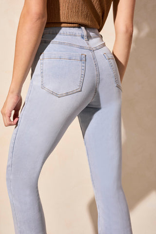 Audrey Pull-On Crop Straight Jeans With Front Crease-Lt Surf