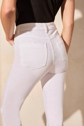 Audrey Pull-On Crop Straight Jeans With Front Crease-White